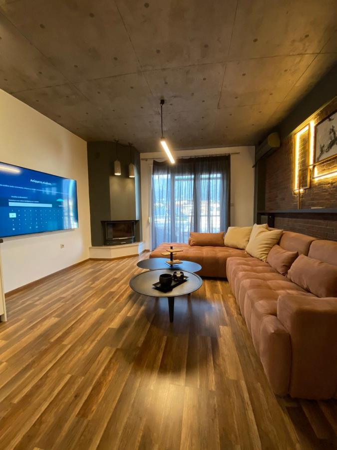 The Grey Apartments Volos Bagian luar foto